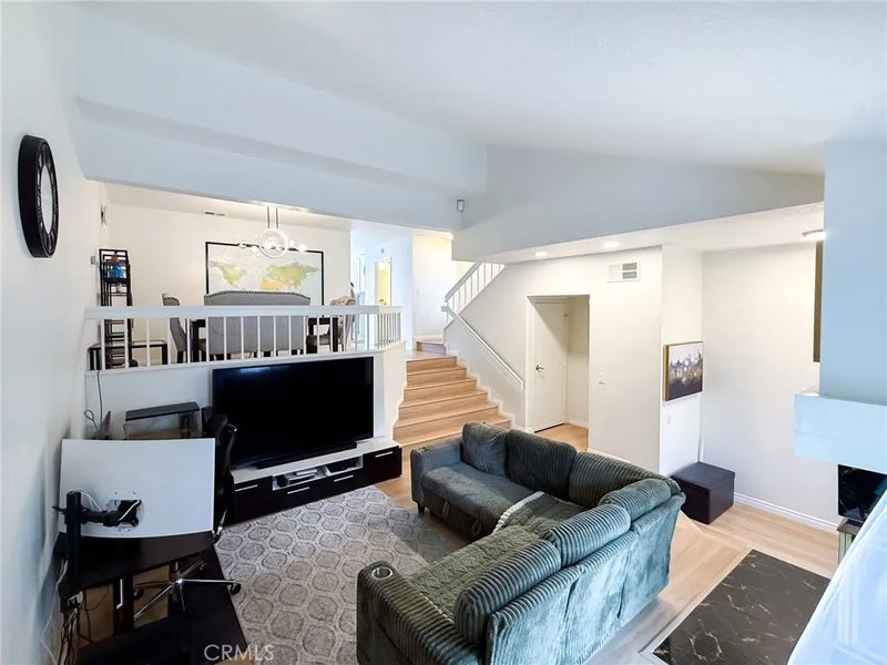 33 Wildflower Place