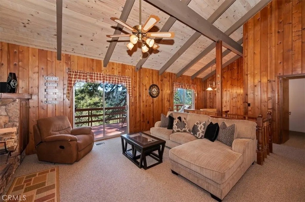 26525 Walnut Hills