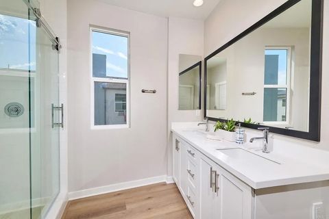 Tiny photo for 13928 Boyden Way, Mira Mesa, CA 92126 (MLS # NDP2509687)