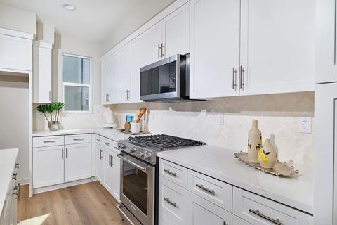 Tiny photo for 13928 Boyden Way, Mira Mesa, CA 92126 (MLS # NDP2509687)