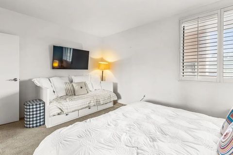 Tiny photo for 2500 Torrey Pines Road #805, La Jolla, CA 92037 (MLS # PTP2505064)