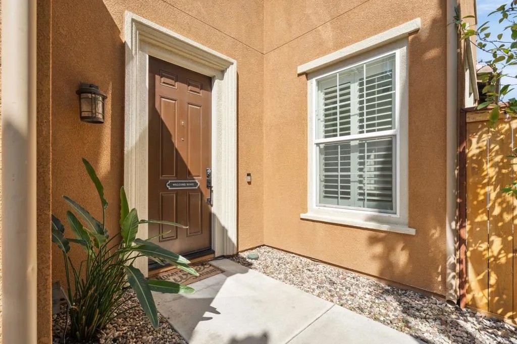 1093 Breakaway Drive
