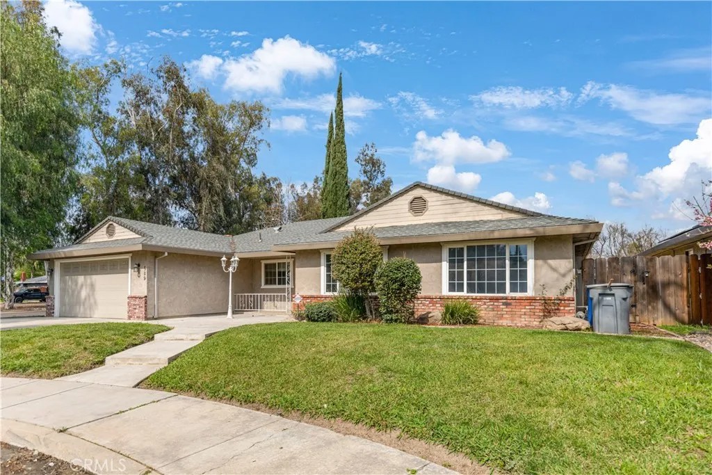 589 Leslie Court