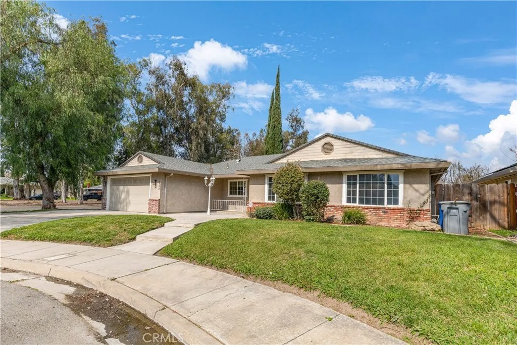 589 Leslie Court