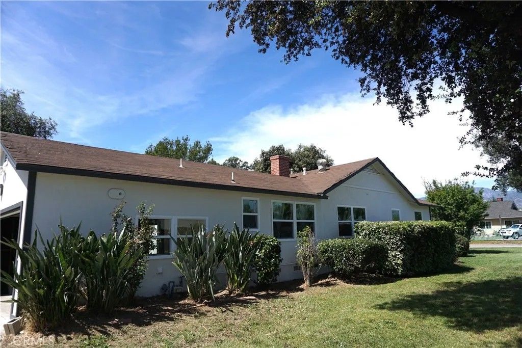 Photo of 430 N Leland Ave, West Covina, CA 91790 (MLS # PW26072802)