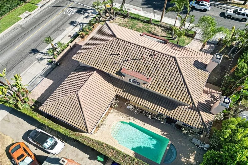163 E Camino Real Avenue