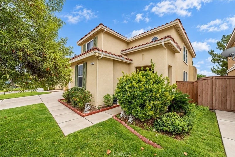 1457 Freesia Way