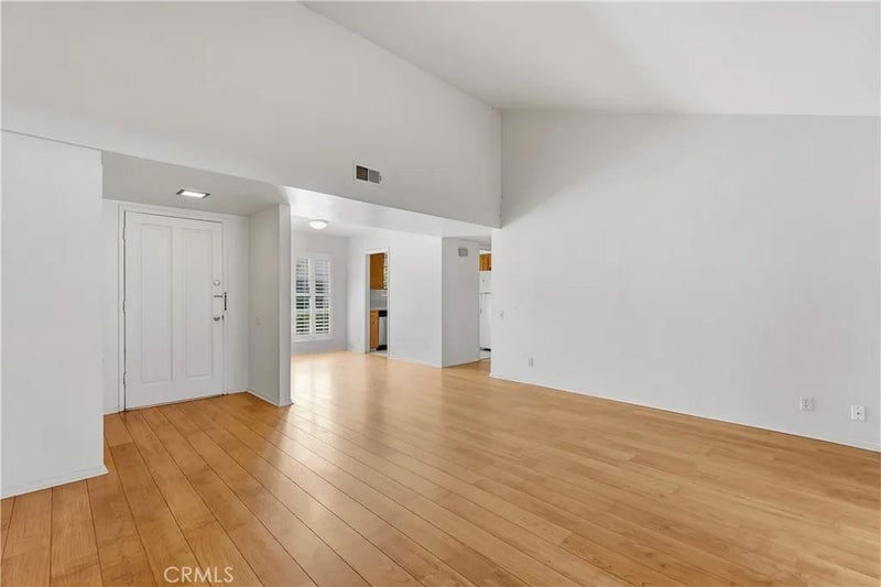 3685 Vista Campana North 68