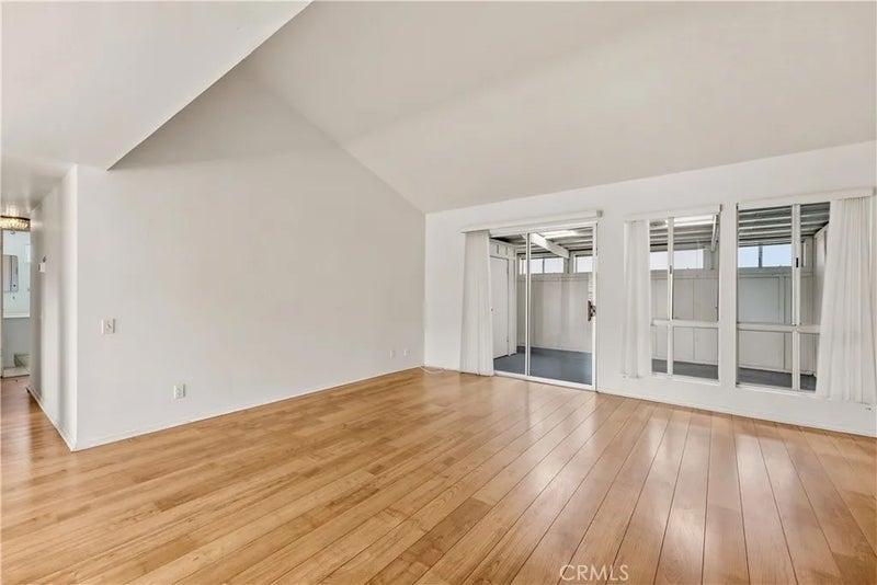 3685 Vista Campana North 68