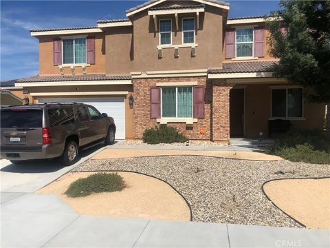 Photo of 39120 Mondell Pine, Palmdale, CA 93551 (MLS # SR26163128)