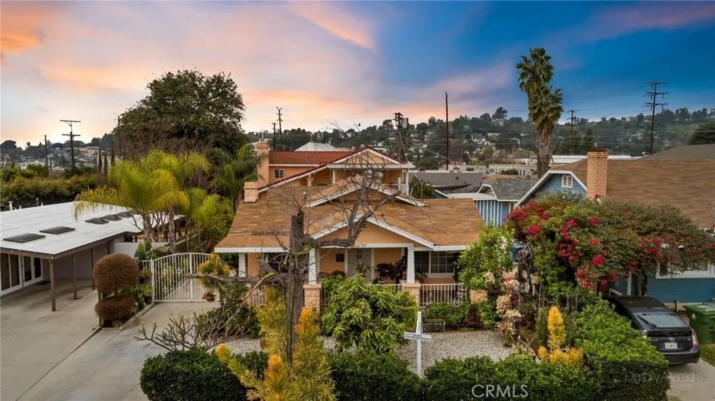 Photo of 1747 N Avenue 46 Ave, Los Angeles, CA 90041 (MLS # TR26020212)