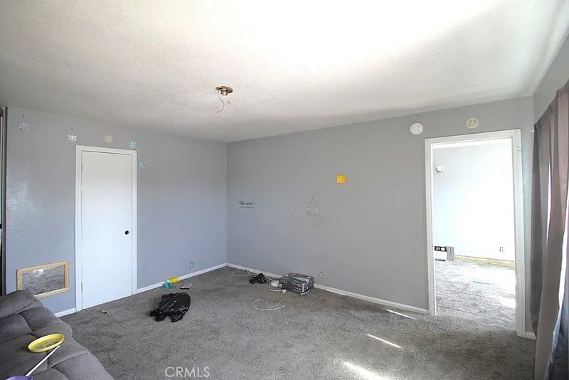 610 Chateau