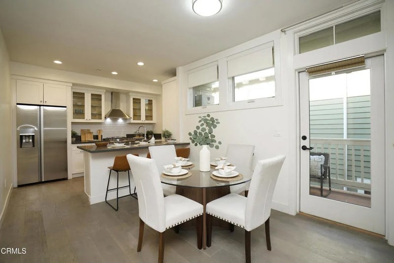 385 S Marengo Avenue 205