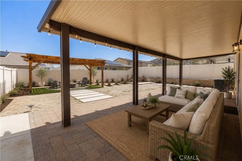 32106 Prairie Crossing