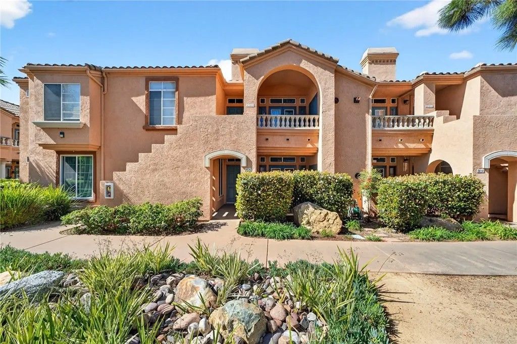 Photo of 3531 Cameo Drive #98, Oceanside, CA 92056 (MLS # SR26034696)