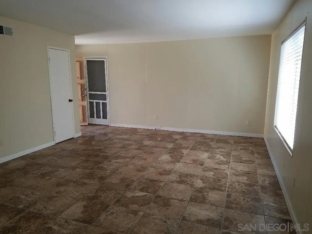 8474 Parkbrook