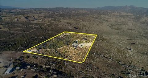 46560 Boulder Vista Aguanga CA 92536