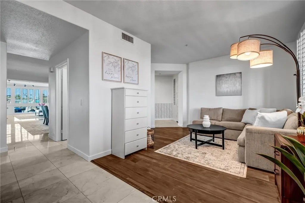 4167 Warner Avenue 105