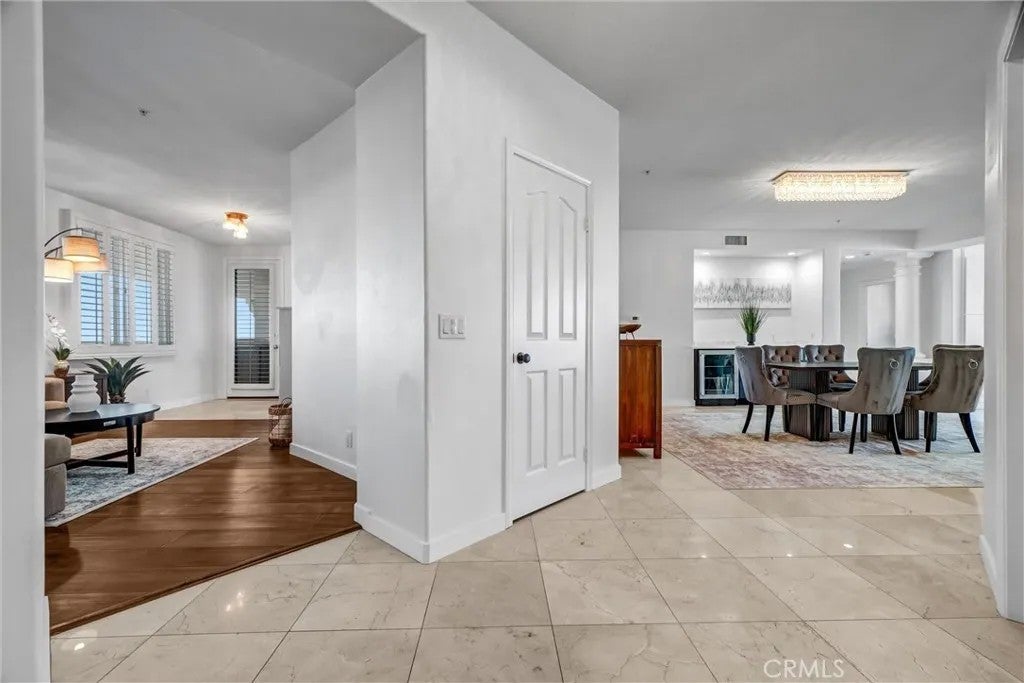 4167 Warner Avenue 105