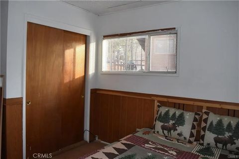 Tiny photo for 545 Wanita Ln, Big Bear Lake, CA 92315 (MLS # SW25232681)