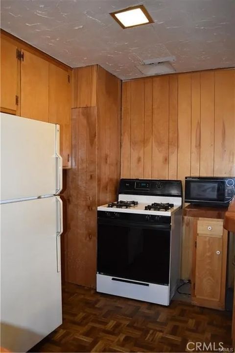 Tiny photo for 545 Wanita Ln, Big Bear Lake, CA 92315 (MLS # SW25232681)
