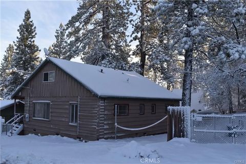 Tiny photo for 545 Wanita Ln, Big Bear Lake, CA 92315 (MLS # SW25232681)