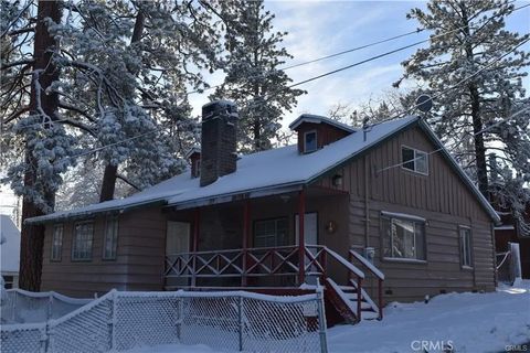 Tiny photo for 545 Wanita Ln, Big Bear Lake, CA 92315 (MLS # SW25232681)