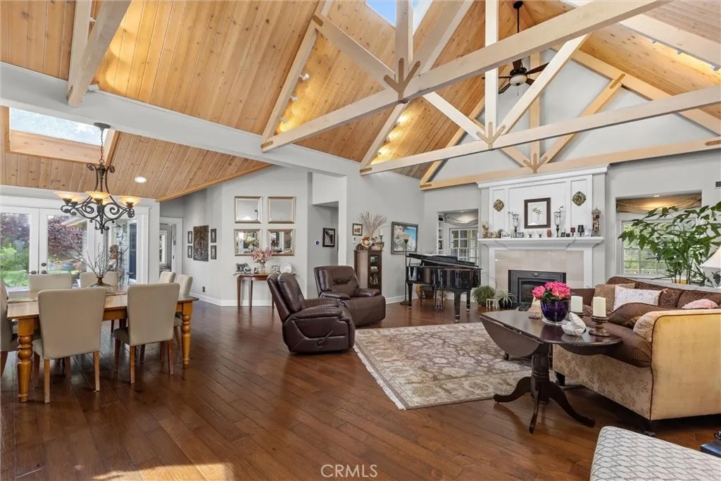 6775 Avila Valley Drive