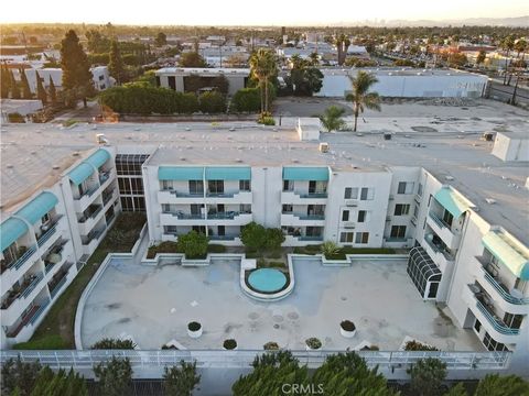 Tiny photo for 11410 Dolan Ave #112, Downey, CA 90241 (MLS # DW25238345)