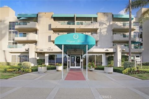 Tiny photo for 11410 Dolan Ave #112, Downey, CA 90241 (MLS # DW25238345)