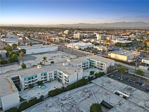 Tiny photo for 11410 Dolan Ave #112, Downey, CA 90241 (MLS # DW25238345)
