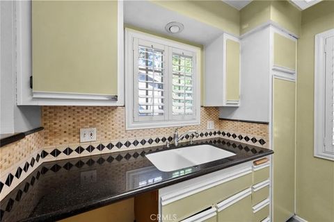 Tiny photo for 3500 S Greenville St #A5, Santa Ana, CA 92704 (MLS # OC25241521)