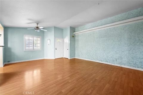 Tiny photo for 3500 S Greenville St #A5, Santa Ana, CA 92704 (MLS # OC25241521)