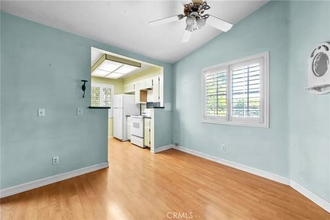 Tiny photo for 3500 S Greenville St #A5, Santa Ana, CA 92704 (MLS # OC25241521)