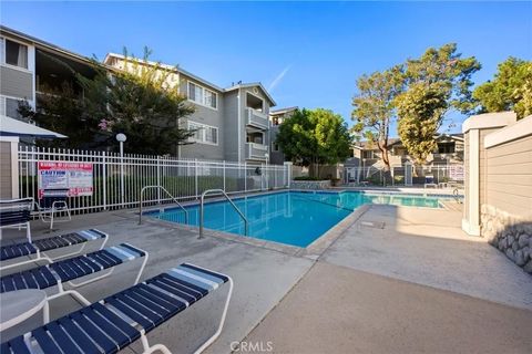 Tiny photo for 3500 S Greenville St #A5, Santa Ana, CA 92704 (MLS # OC25241521)
