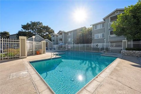 Tiny photo for 3500 S Greenville St #A5, Santa Ana, CA 92704 (MLS # OC25241521)