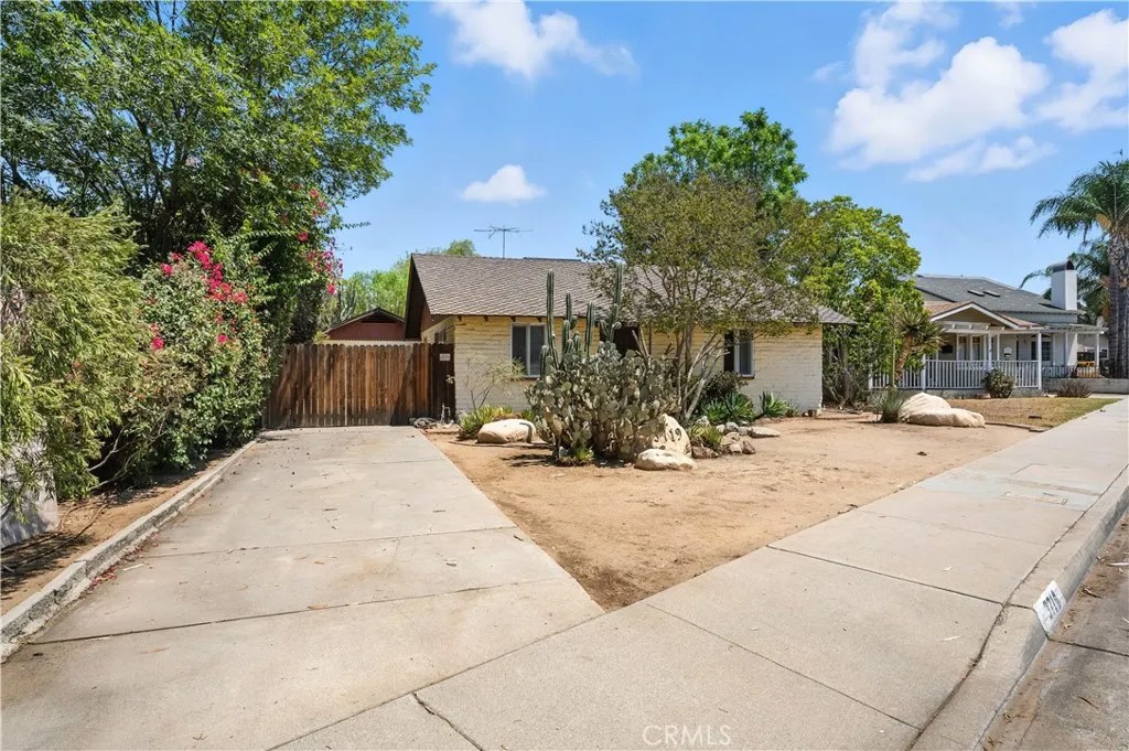 3719 Jurupa Avenue