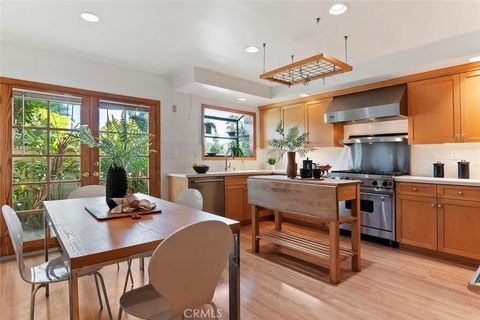 Tiny photo for 4519 Sendero Place, Tarzana, CA 91356 (MLS # SR25242440)