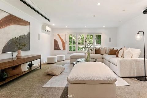 Tiny photo for 4519 Sendero Place, Tarzana, CA 91356 (MLS # SR25242440)