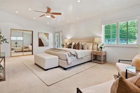 Tiny photo for 4519 Sendero Place, Tarzana, CA 91356 (MLS # SR25242440)