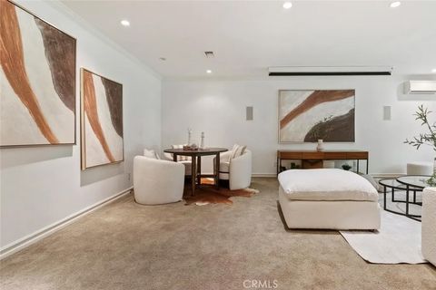 Tiny photo for 4519 Sendero Place, Tarzana, CA 91356 (MLS # SR25242440)