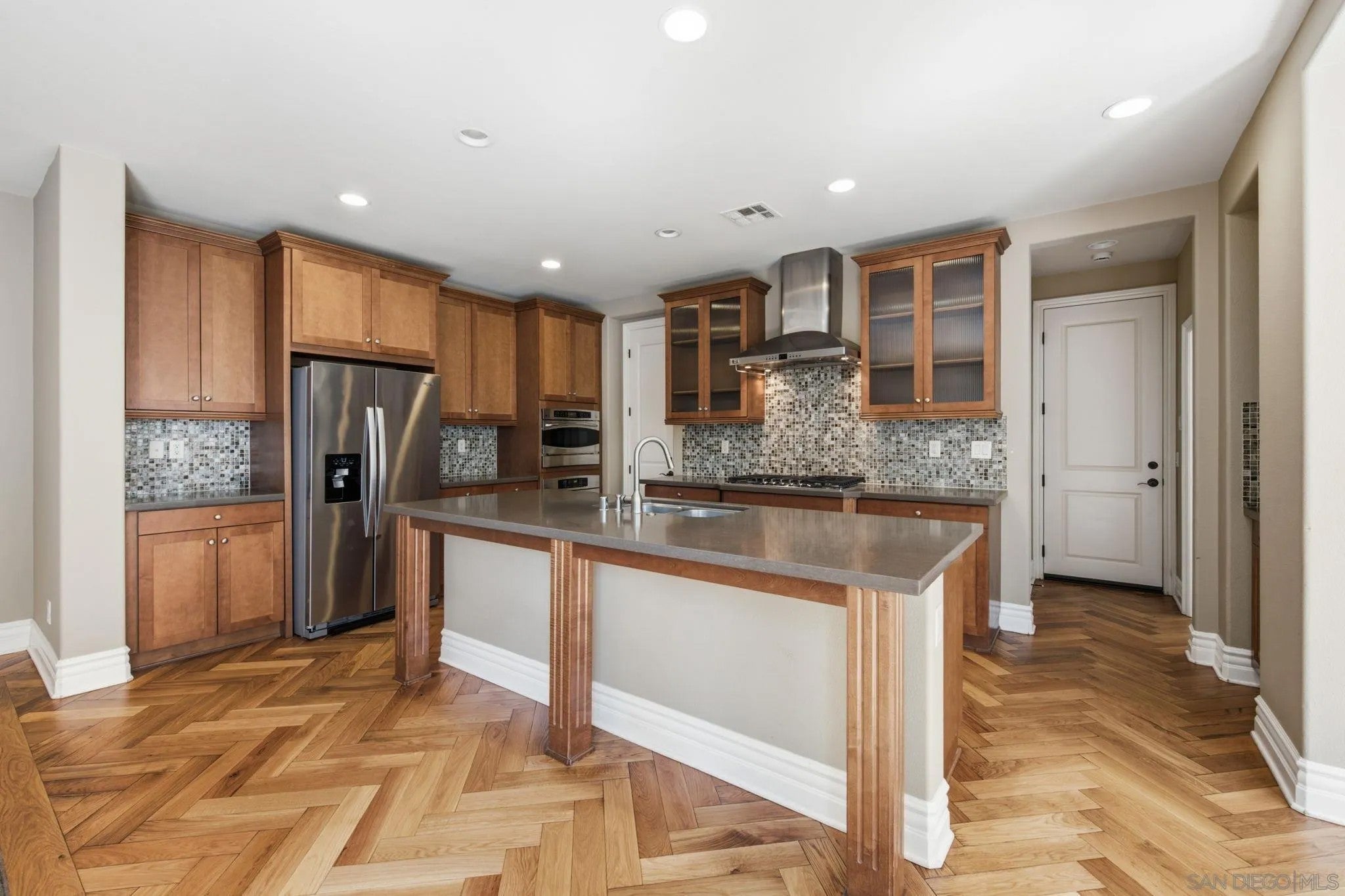 6190 Valerian Vista Place
