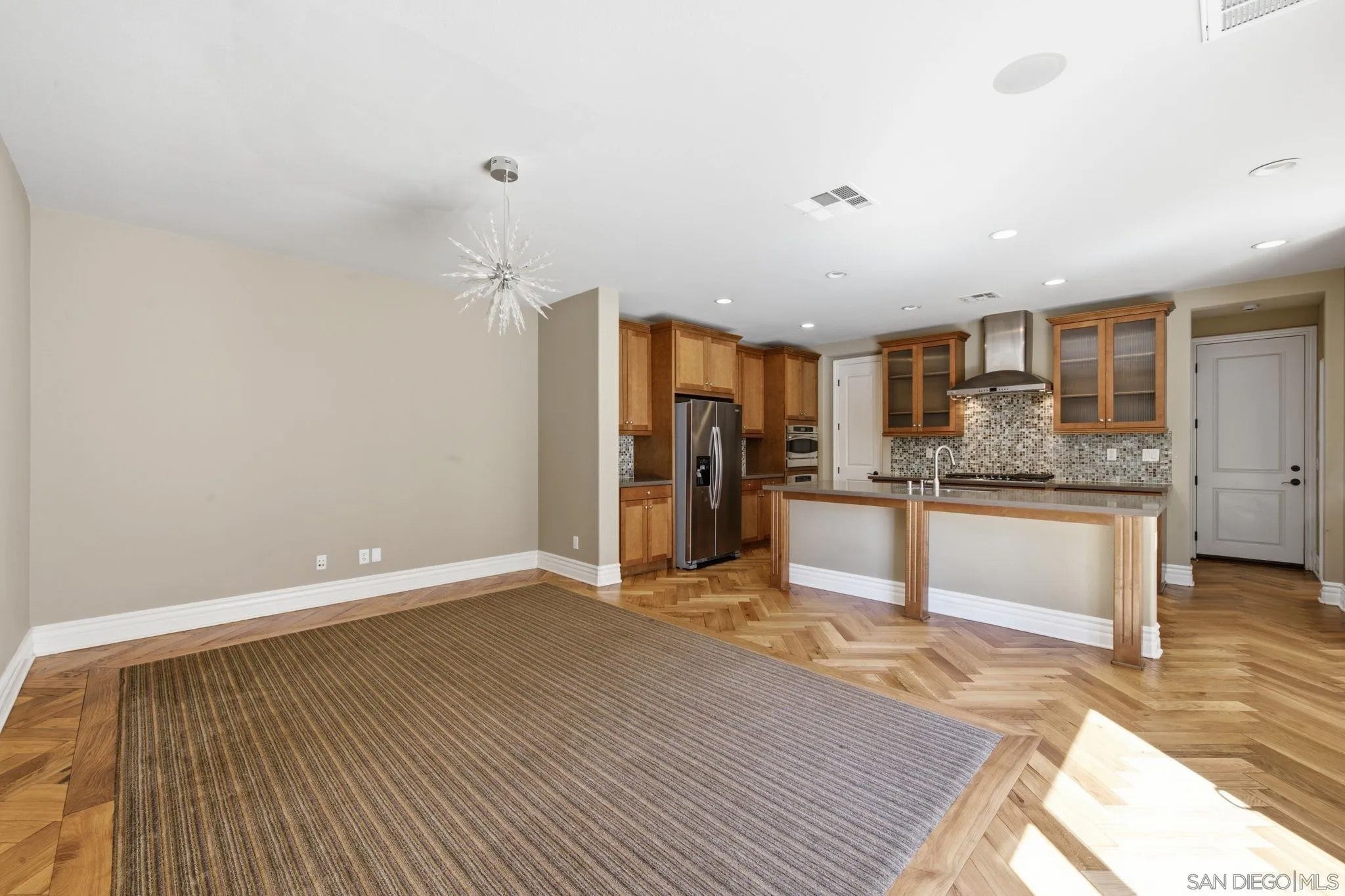 6190 Valerian Vista Place