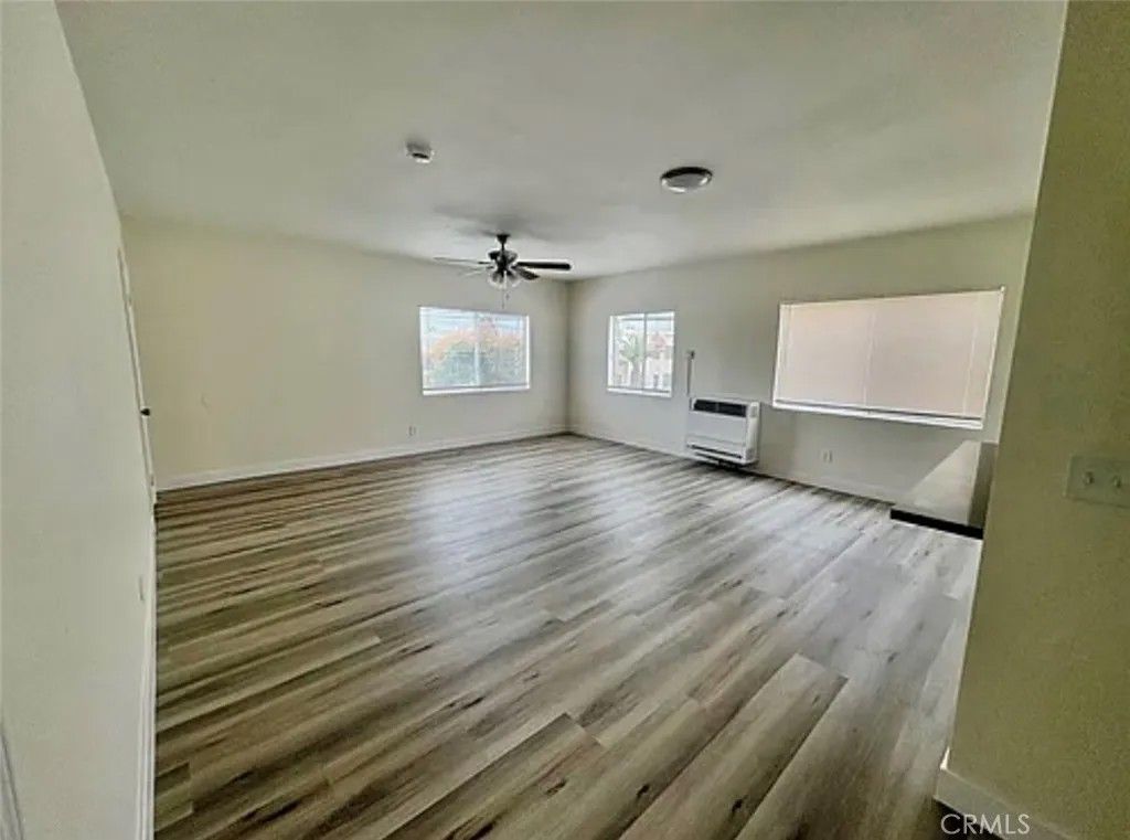 Photo of 549 E 17th Street #551, Long Beach, CA 90813 (MLS # OC26053804)