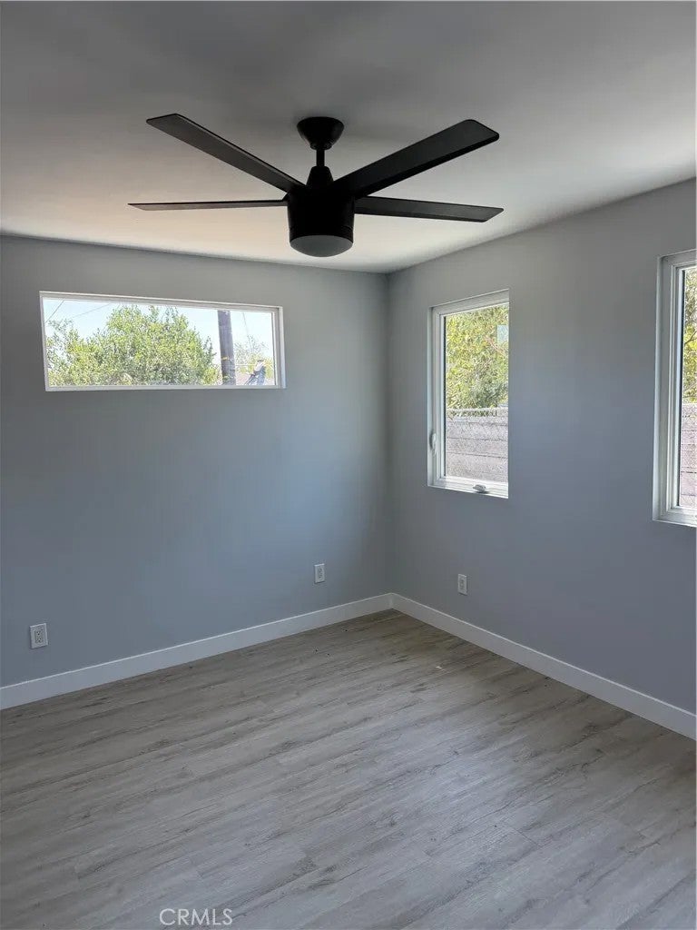 1512 E 125th