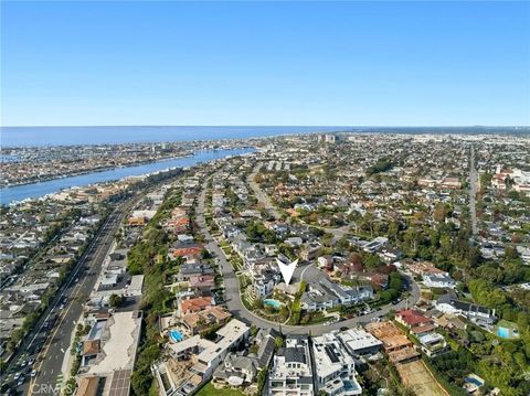 Tiny photo for 101 Kings Place, Newport Beach, CA 92663 (MLS # NP25271243)