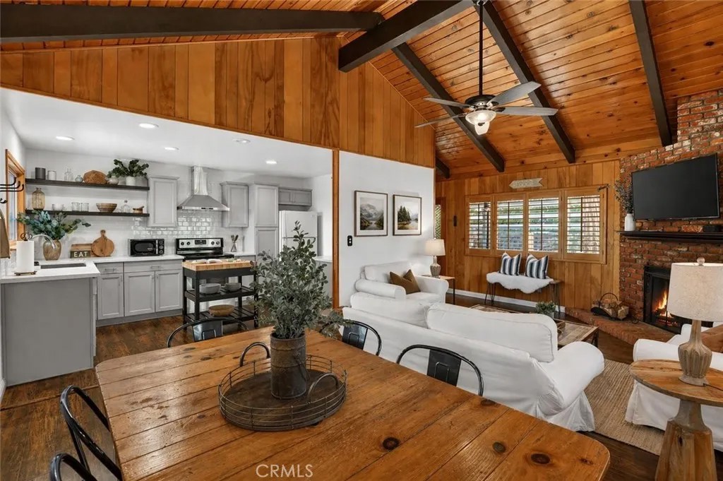 176 Fir Terrace