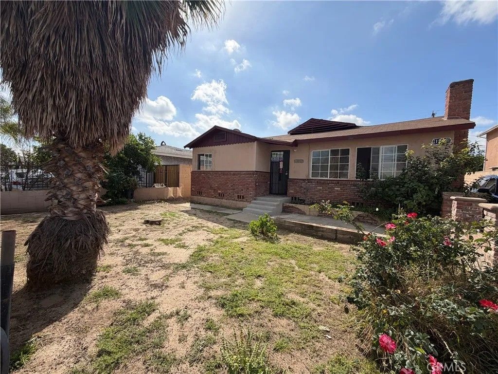 Photo of 1242 D St, Corona, CA 92882 (MLS # NP26014210)