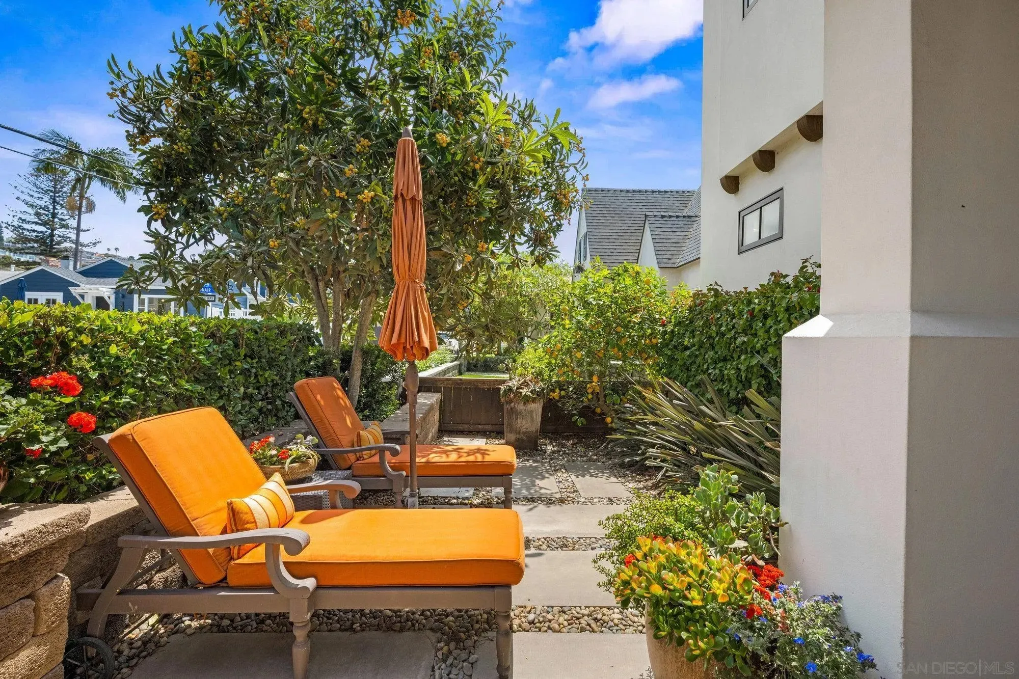 La Jolla, California 92037, United States, 4 Bedrooms Bedrooms, ,4 BathroomsBathrooms,Residential,Active,118274