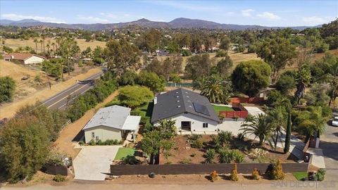 Photo of 907 Seph Way, Escondido, CA 92027 (MLS # 260010431)